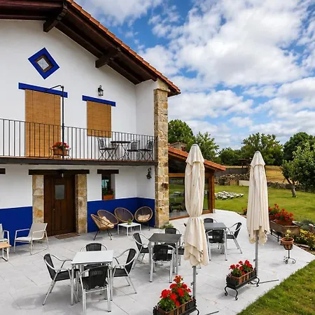 Ferienhaus At Picon Blanco
